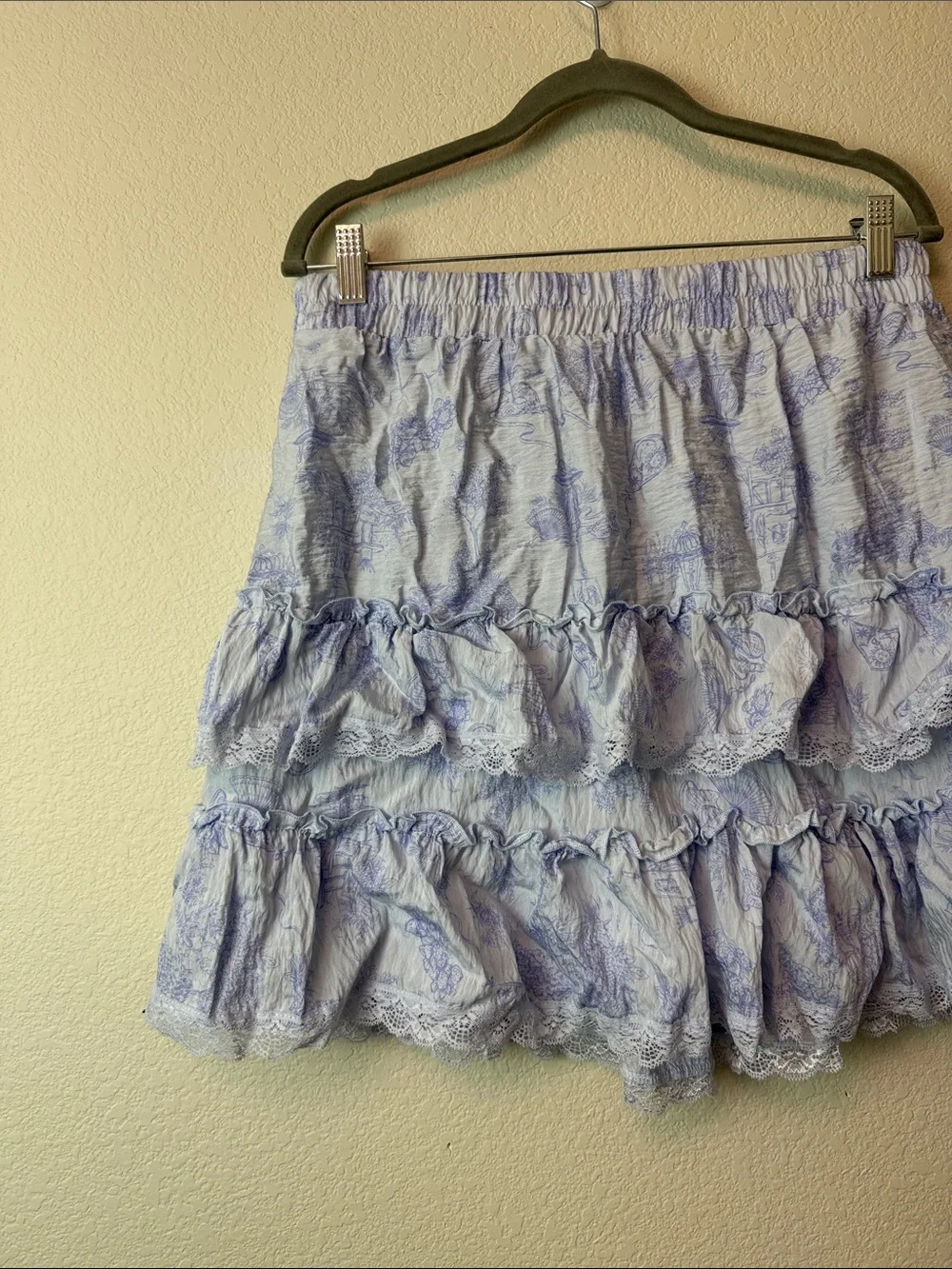 Bridgerton Light‎ Blue Floral Tiered Ruffle Skirt Size Large